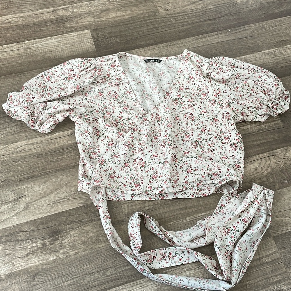 White Flowered Tie Back Crop Top